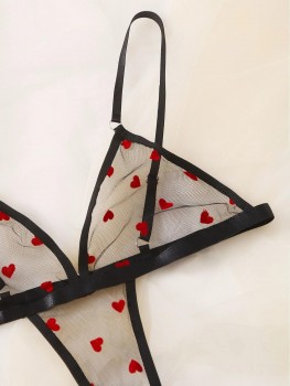 Body sexy decupat cu inimioare si benzi Body sexy decupat cu inimioare si benzi