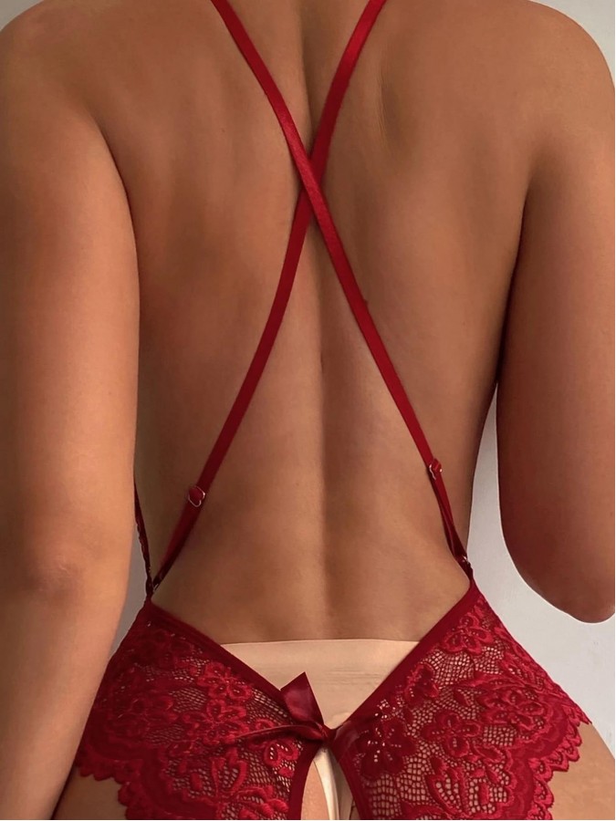 Body sexy crotchless (decupat) cu spatele gol