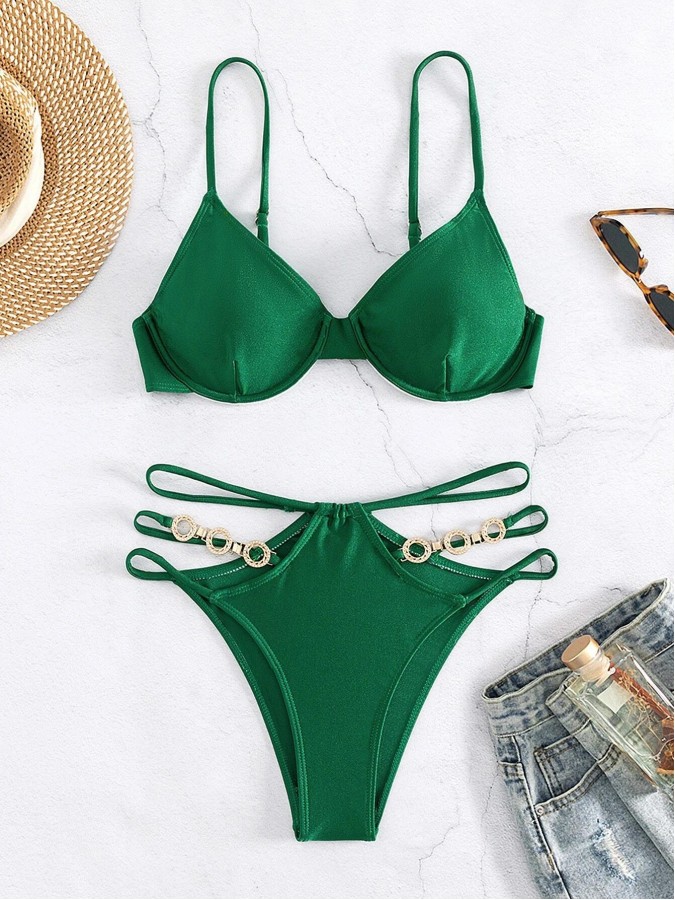 Costum de baie verde doua piese cu decupaje si  accesorii aurii