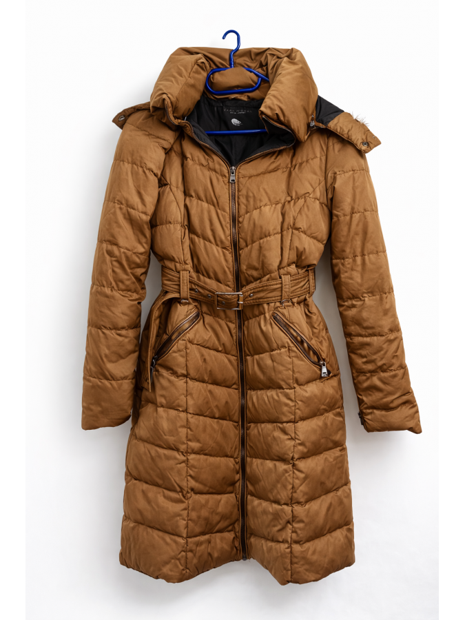 Geaca umplutura puf si pene (down jacket) cu centura detasabila Zara Geaca umplutura puf si pene (down jacket) cu centura detasabila Zara