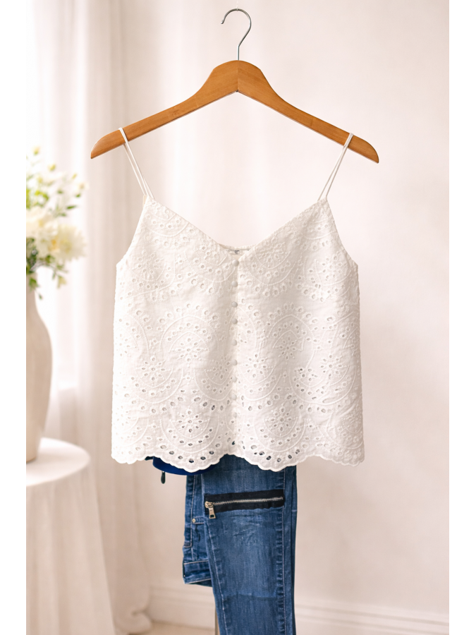 Top bumbac perforat cu bretele Stradivarius