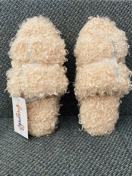 Papuci de casa pufosi cu doua barete si strasuri Loungeable