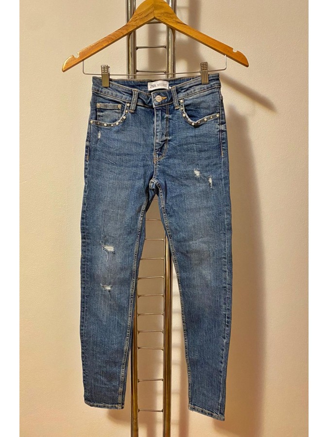 Blugi skinny cu detalii tip perla la buzunare Zara