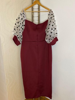 Rochie lunga cu slit si perle aplicate Shein Curve