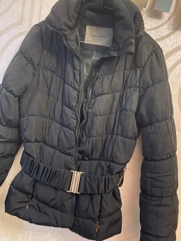 Geaca fas cu centura in talie Zara