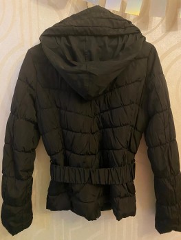 Geaca fas cu centura in talie Zara