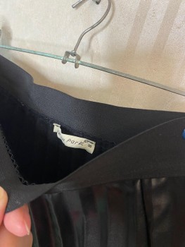 Fusta plisata imitatie piele Fusta plisata imitatie piele