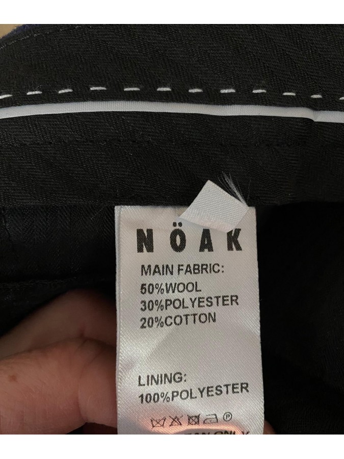 Pantaloni slim eleganti cu lana Noak