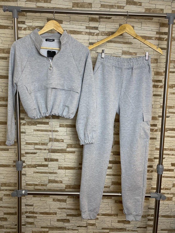 Trening - pantaloni talie inalta + bluza cu fermoar si snur reglabil in talie