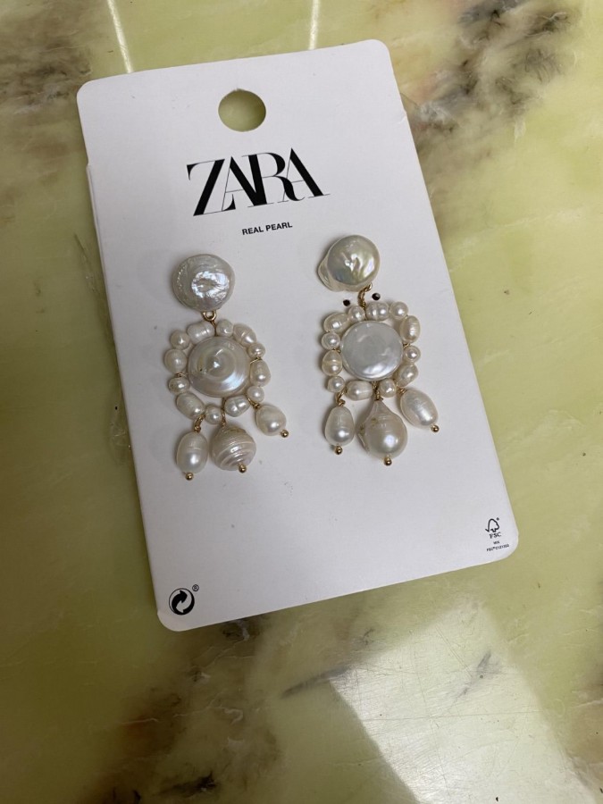 Cercei lungi perle Zara